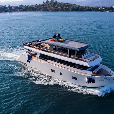 Båthotell Explorer Yacht Fethiye