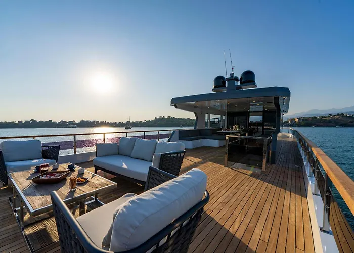 Botel Explorer Yacht Fethiye